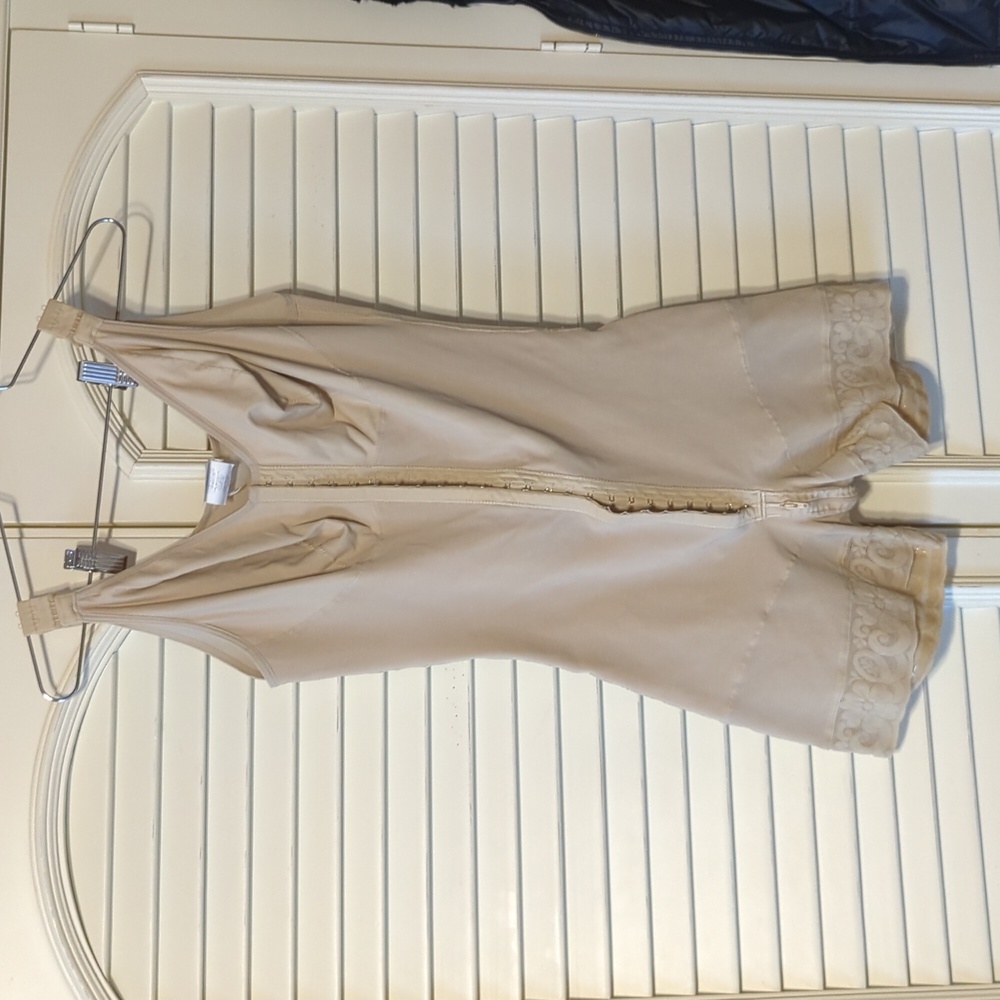 M&D Women's Shape Wear